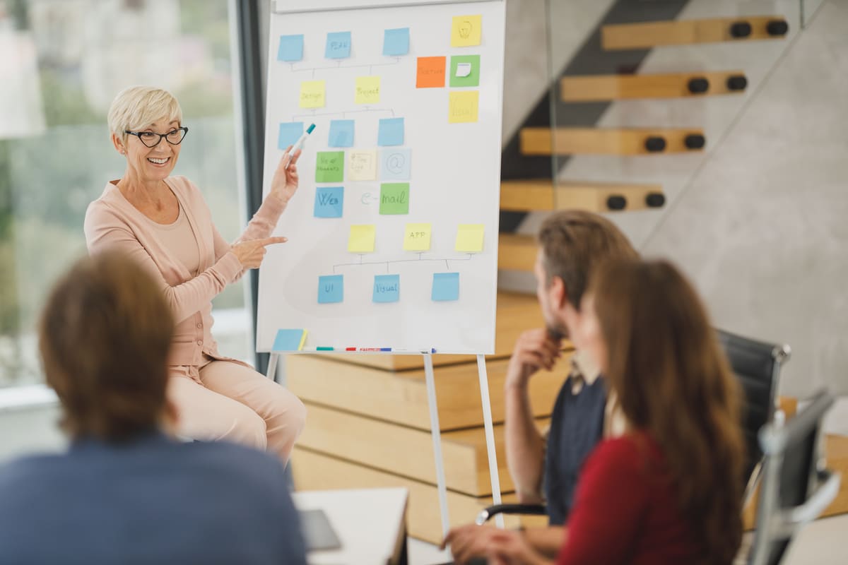 Office-Team-Meeting-Image